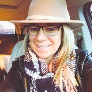 Meet your Posher, Julie